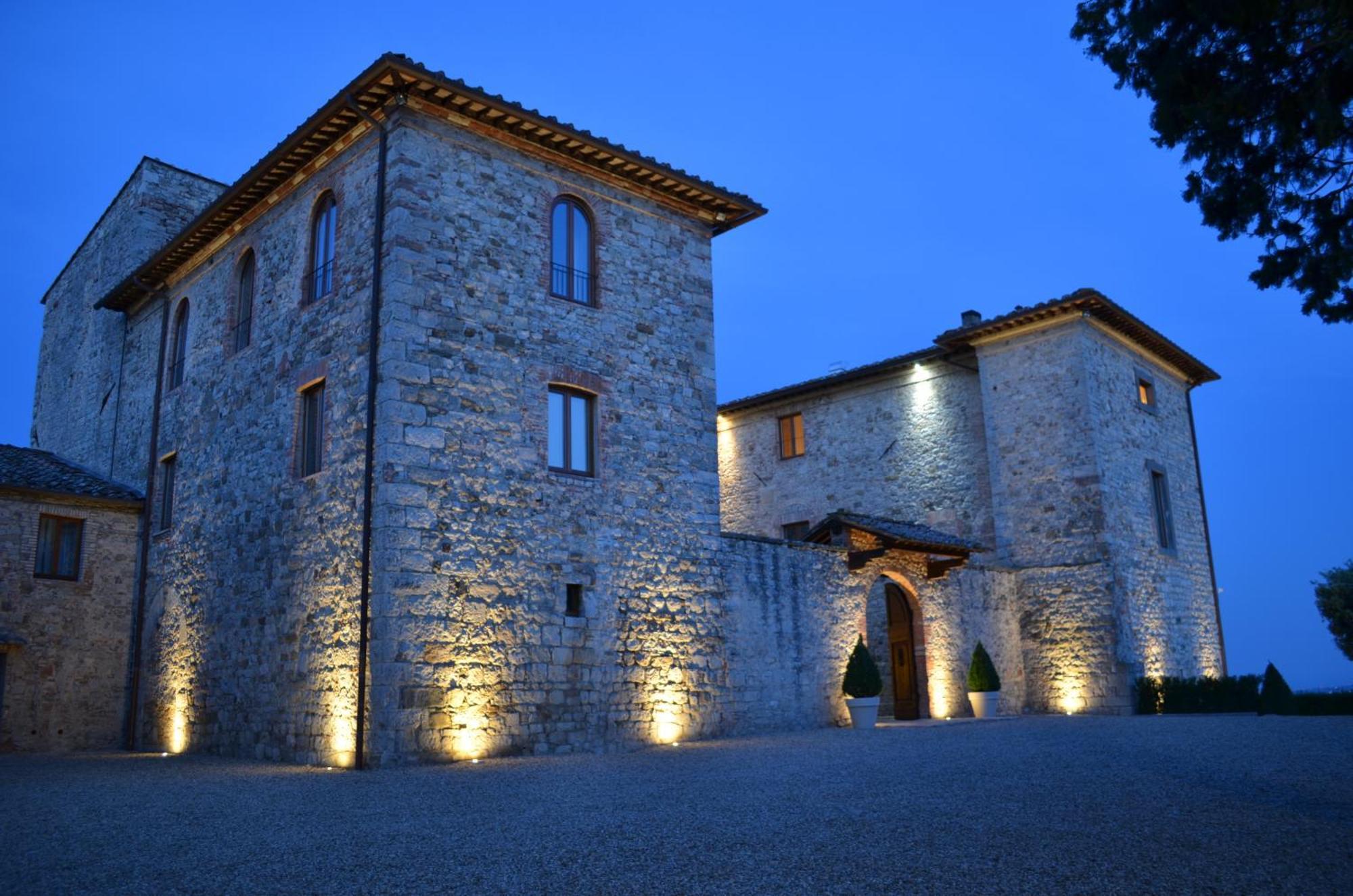 Castello La Leccia Villa Кастелина ин Кианти Екстериор снимка