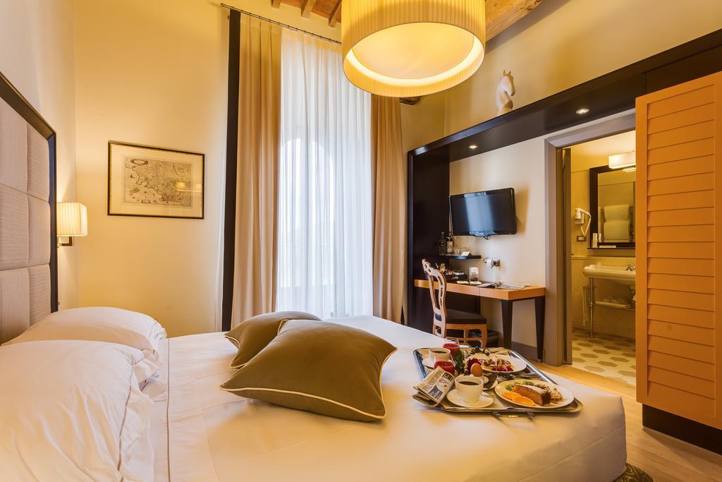 Castello La Leccia Villa Кастелина ин Кианти Екстериор снимка