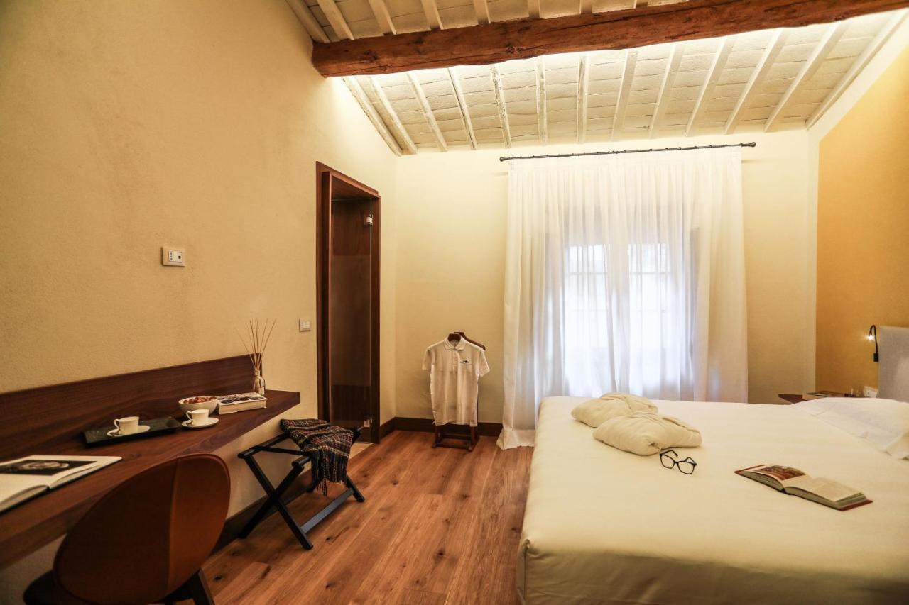 Castello La Leccia Villa Кастелина ин Кианти Екстериор снимка